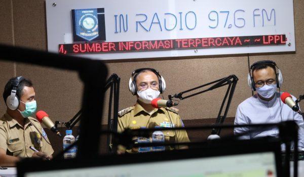 Mengudara Lewat In Radio, Gubernur Erzaldi Sosialisasikan Program Jahe Merah