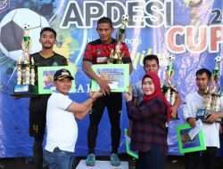 Timdes Kayu Besi Rebut Piala APDESI CUP 2022