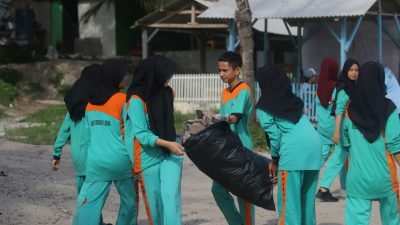 Pelajar Diajak Peduli Lingkungan Bersih