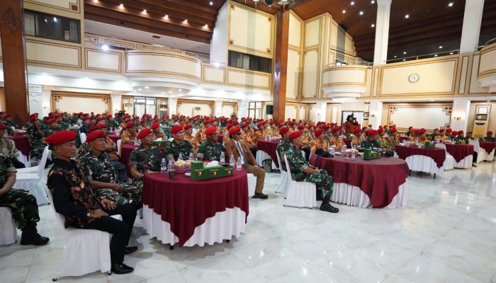 Korps Baret Merah Berkumpul