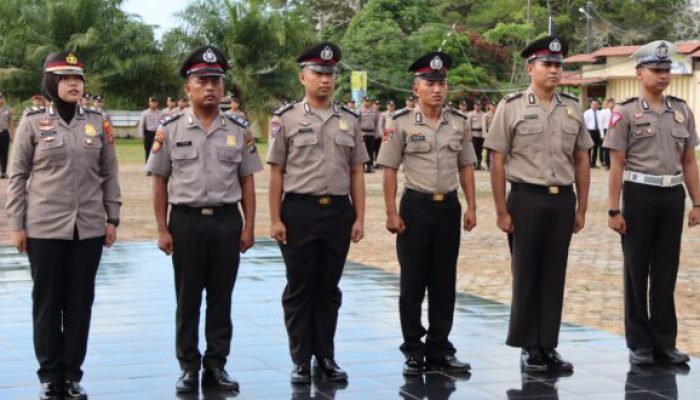 Puluhan Anggota Polres Beltim Naik Pangkat