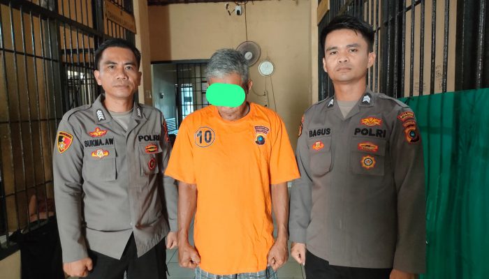 Kakek 72 Tahun Mengalami Luka Serius