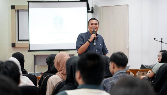 Akan Gelontorkan Beasiswa Bagi Mahasiswa Kurang Mampu