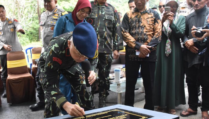 Kapolda Resmikan Sumur Bor di Batu Belubang