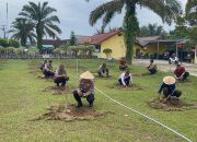 Ubah Lahan Tidur Jadi Kebun Pepaya