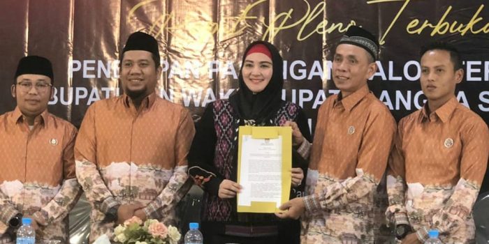 Riza-Debby Kembali Pimpin Bangka Selatan