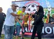 Ini Juara Turnamen Sepakbola Riza-Debby CUP Open