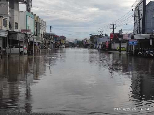 Hujan 3 Jam, Ratusan Rumah Warga Terendam Banjir