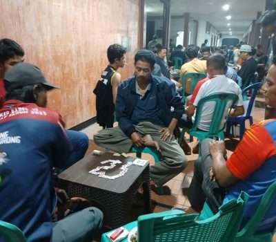 Turnamen Gaple Sebagai Ajang Silaturahmi