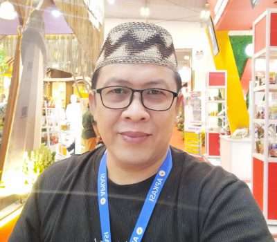 Yuwanda Hadir Secara Virtual