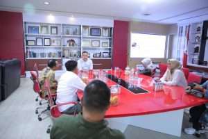 Wagub Kunjungi Beberapa Tempat