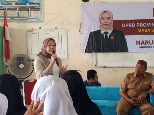 Narulita Motivasi Pelajar SMAN 2 Puding Besar