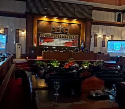 Badri Pimpin Paripurna HUT ke-22 Bangka Barat