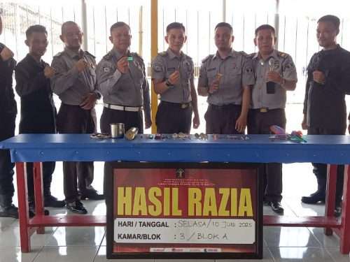 Petugas Rutan Mentok Lakukan Razia Mendadak
