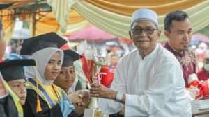 Bupati dan Wabup Hadiri Wisuda Santri TKA/TPA