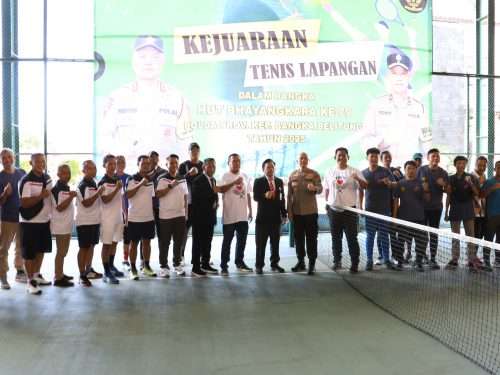 Turnamen Tenis Lapangan Disambut Positif