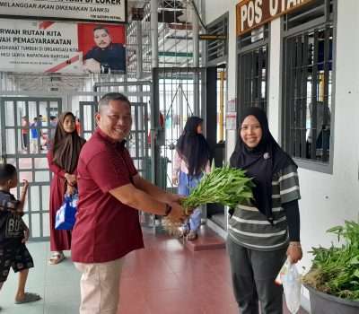 Rutan Mentok Panen Sayur Bersama WBP
