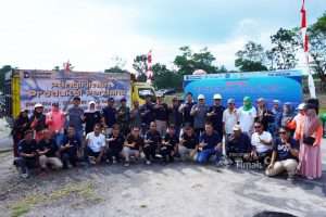 PT Timah Gelar Gotong Royong Hingga Serahkan Bantuan