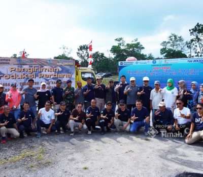 PT Timah Gelar Gotong Royong Hingga Serahkan Bantuan