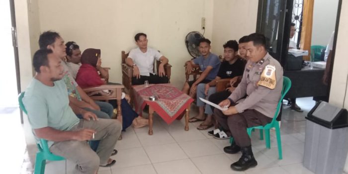 Lewat Problem Solving, Polsek Jebus Sukses Mediasi Kesalahpahaman Warga Desa Air Kuang