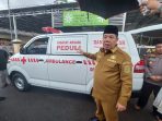 Gubernur Serahkan Bantuan Mobil Ambulans ke Desa Pangkal Buluh