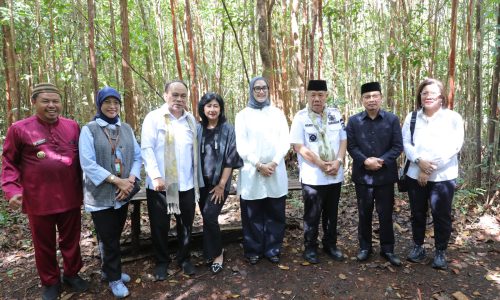 Gubernur Ajak Menkop Tinjau Potensi Desa Namang
