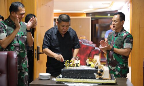 Hidayat Arsani Terima Kunjungan Pangdam II/Sriwijaya