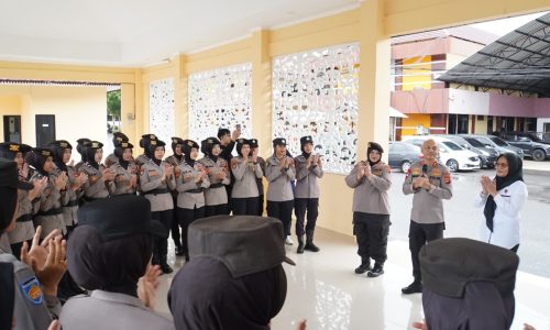 Semakin Profesional dan Dicintai Masyarakat