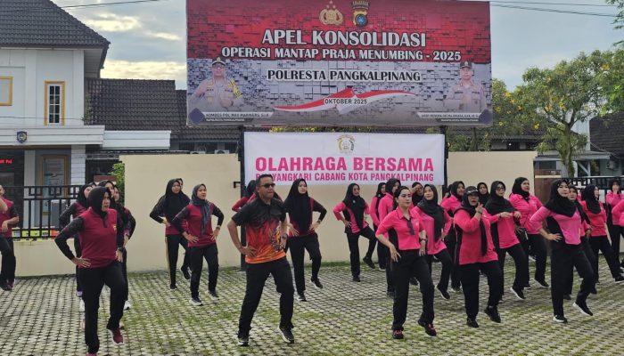 Alunan Musik dan Doorprize Meriahkan Senam Bersama Bhayangkari
