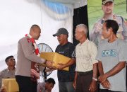 Kapolres Bangka Barat Salurkan Bantuan Sosial untuk Warga