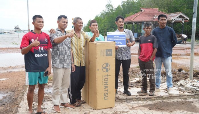 PT TIMAH Tbk Bantu Belasan Kelompok Nelayan