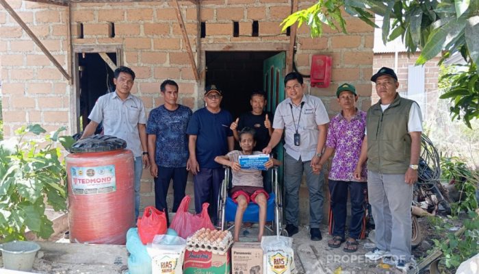 Bantu Biaya Pengobatan Warga Desa Rias