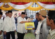 Gubernur Salurkan Bantuan dan Perkuat Kepedulian Sosial