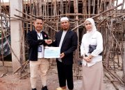 PT TIMAH Serahkan Bantuan Pembangunan Asrama Santri