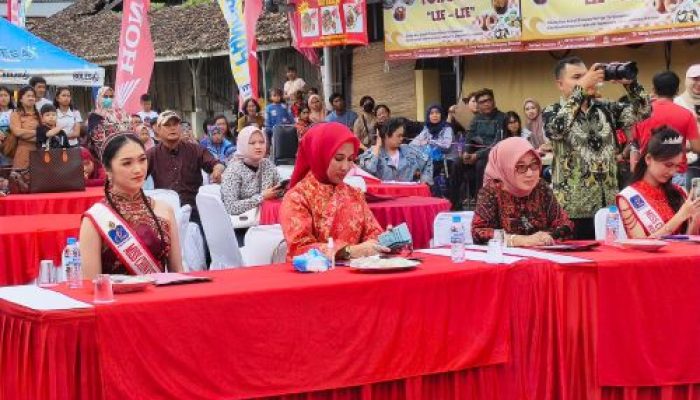 Susanti Didapuk Sebagai Juri Kehormatan