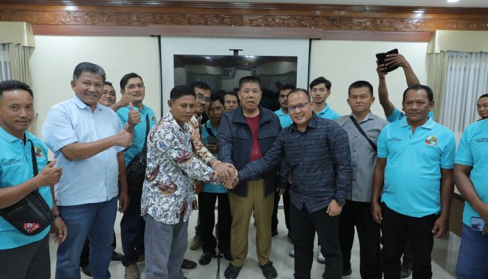 Perkebunan Kelapa Sawit Salah Satu Pilar Utama Ekonomi