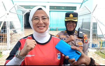 Dessy Ajak Perempuan untuk TerusMeningkatkan Kualitas Diri