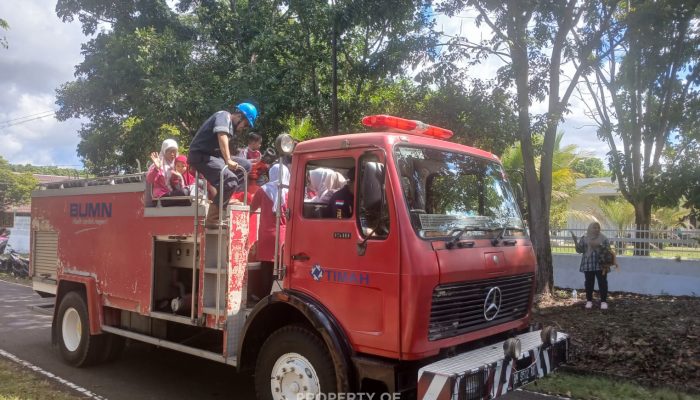 PT TIMAH Kenalkan Bahaya Kebakaran Sejak Dini