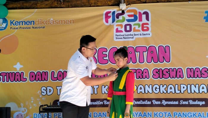 Devi Buka FLS3N Tingkat Sekolah Dasar