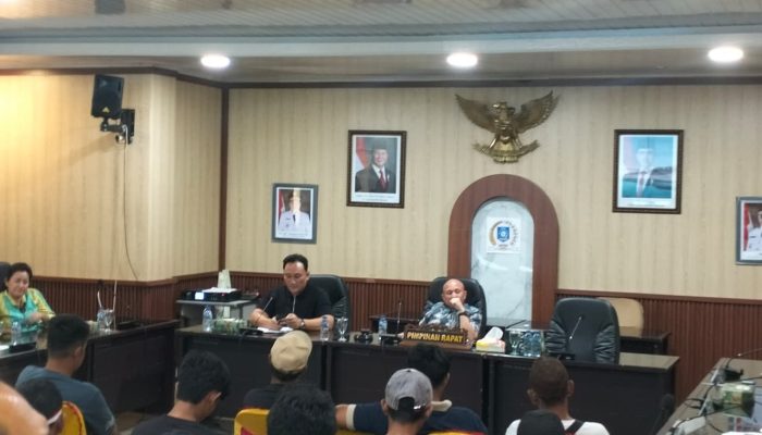Desak Bupati Buka Akses Jalan Desa Nangka