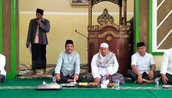 Hadiri Peringatan 1 Muharram di Masjid Istiqrob