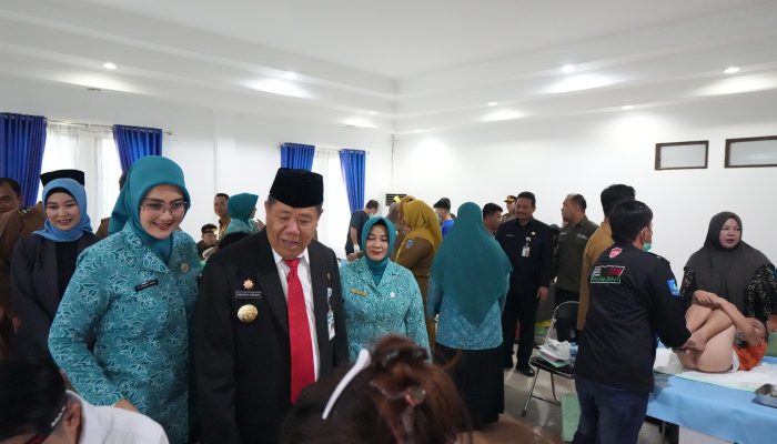 TP PKK Gelar Bakti Sosial dan Khitanan Massal