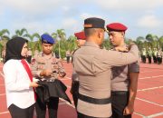 43 Personel Polres Bangka Barat Naik Pangkat