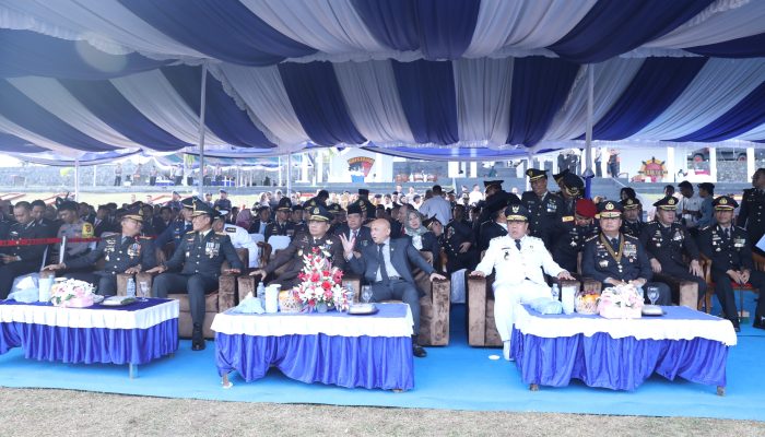 Gubernur Hadiri Puncak Peringatan HUT Bhayangkara