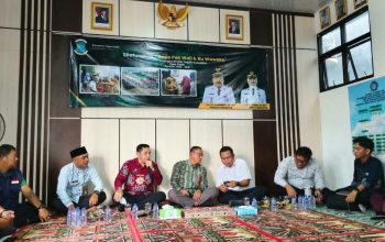 Juhaini Ucapkan Selamat Kepada Pengurus RT/RW Terpilih