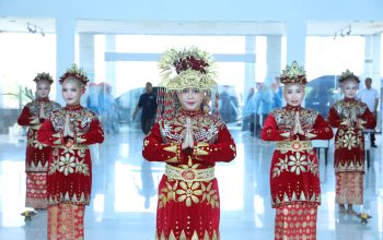 Kedatangan Jerry Hermawan Lo Disambut Hangat Balutan Budaya