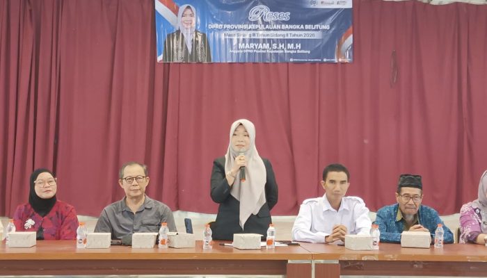 Maryam Soroti Beasiswa dan Lapangan Kerja