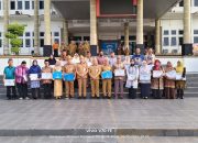 Darwin dan Nuryanto Diberikan Tanda Kehormatan Satyalencana Karya Satya