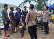 Satbinmas Sambangi Nelayan Pesisir Sungailiat
