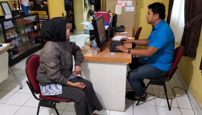 Istri Andi Kue Sampaikan Klarifikasi dan Minta Maaf